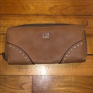 Guess wallet